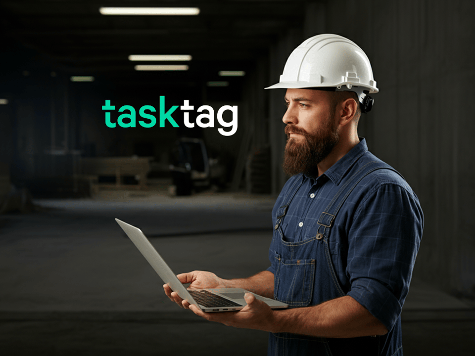 Comparing Daily Field Report Workflows - TaskTag vs. Jobber for Construction and Service Pros